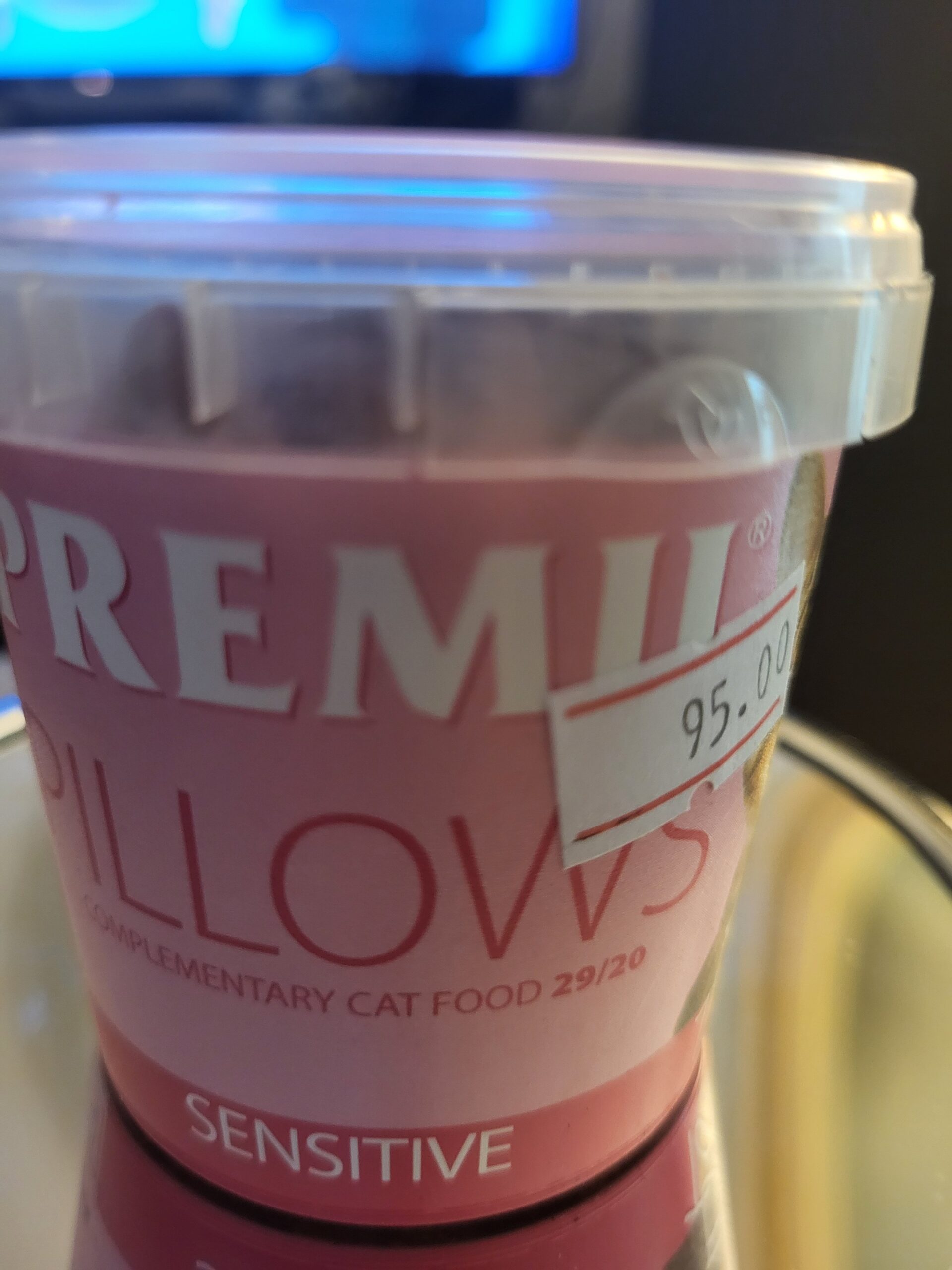 Premil pillows sensitive 60gr cat poslastice